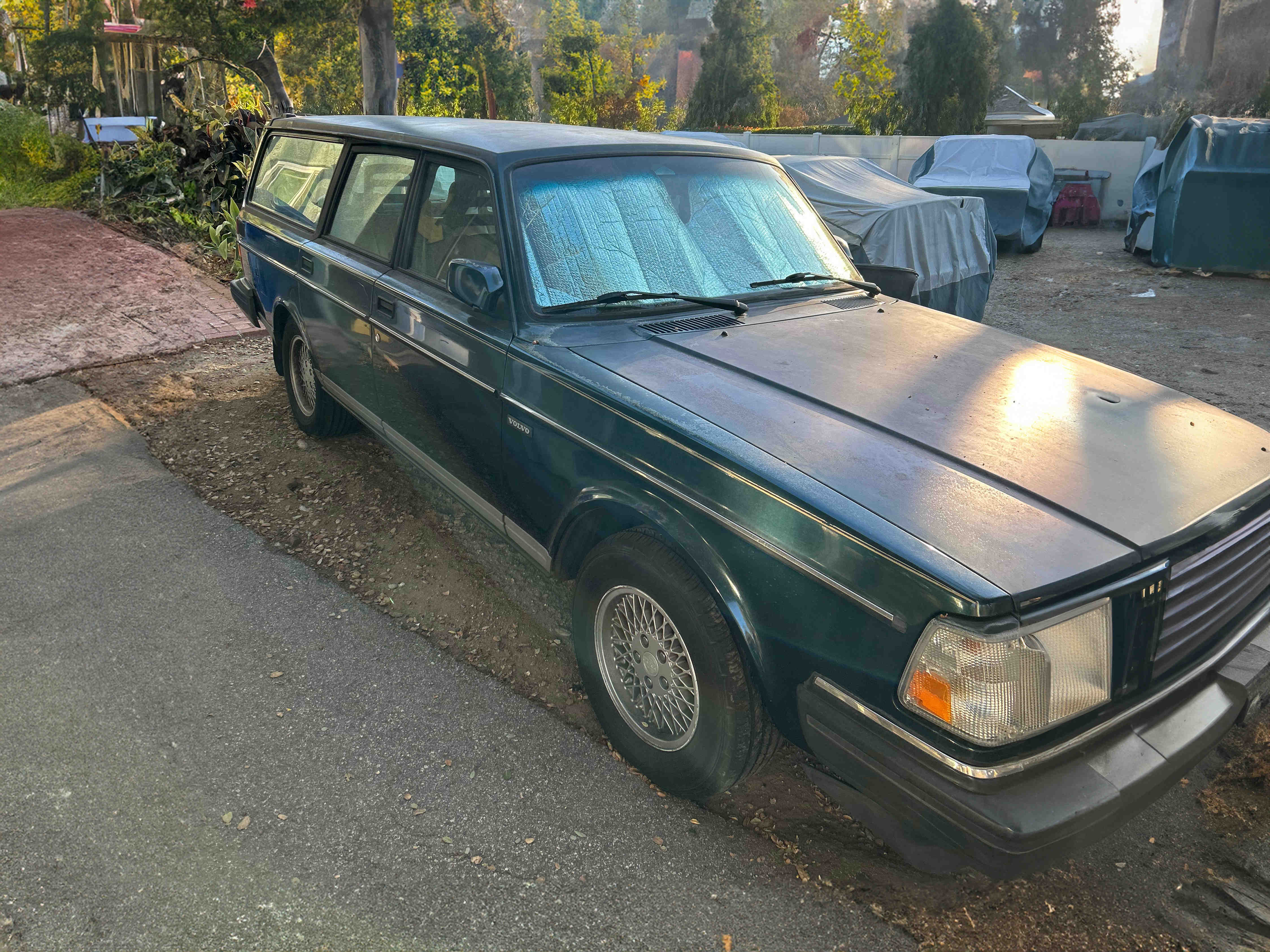 1990 Volvo 240 Wagon, image size:4496x3372